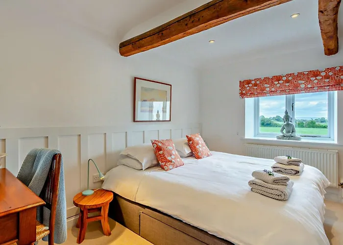 4 Bed In Grewelthorpe 64329 Holiday home *